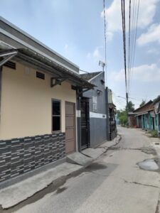 10 Kost di Bantar Gebang