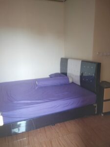 12 Kost di Pulo Ampel